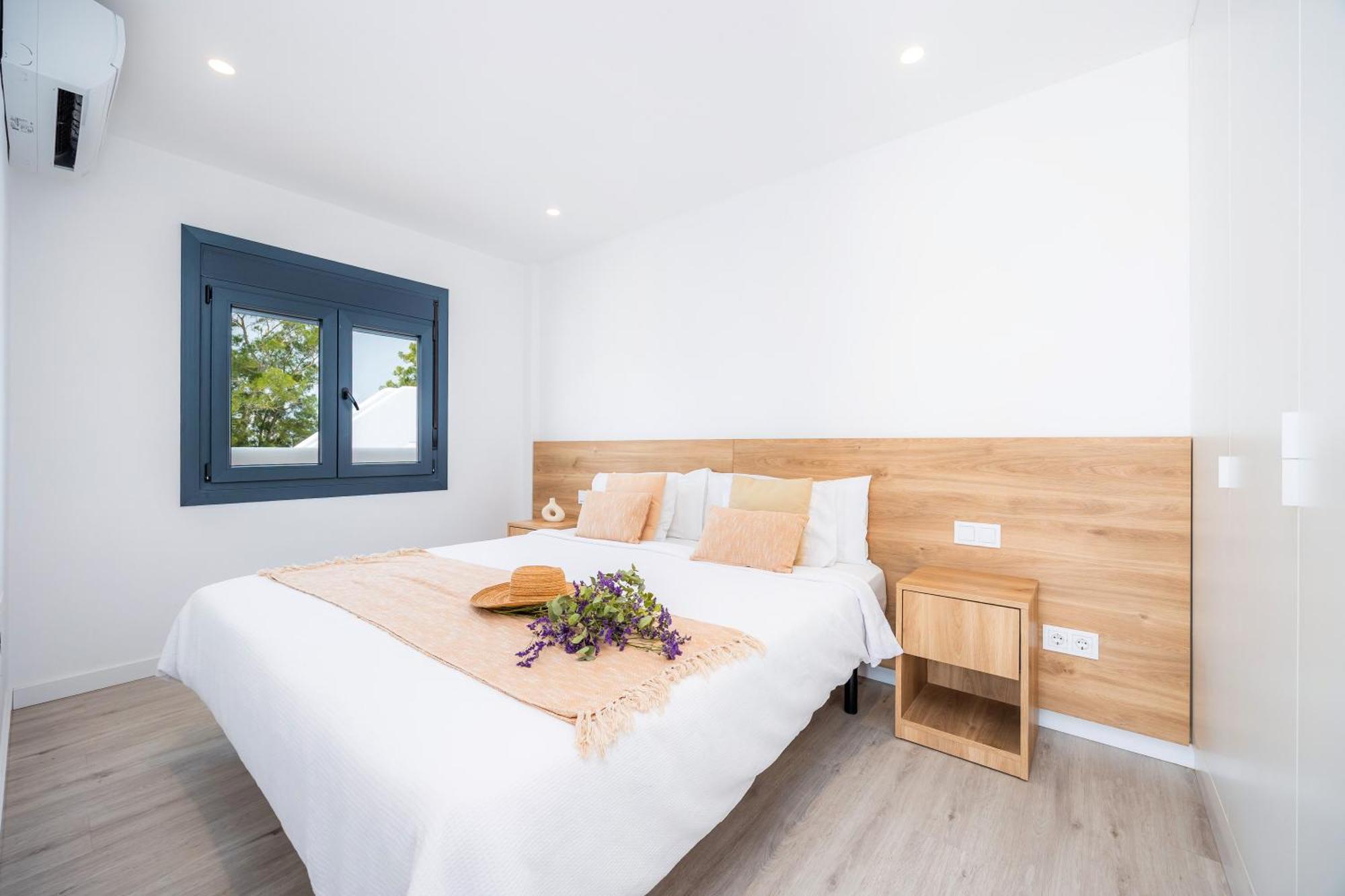 White Suites 3 Cala d'Or  Bagian luar foto